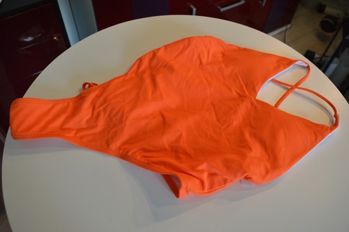 Toller bade anzug neon orange - anzug,